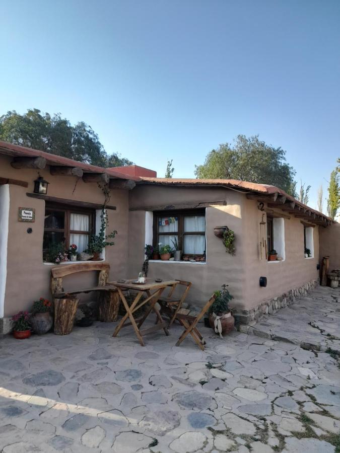 Alta Montana Cabanas Hotell Tilcara Exteriör bild