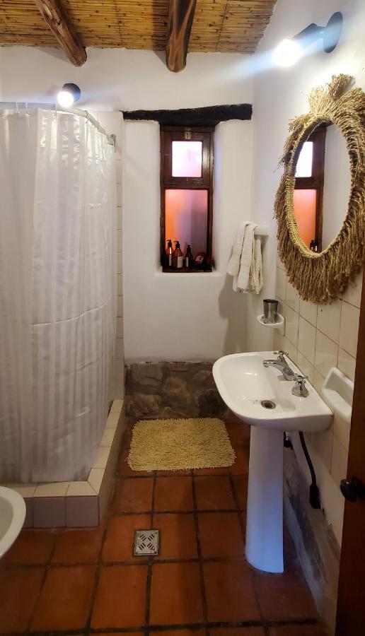 Alta Montana Cabanas Hotell Tilcara Exteriör bild