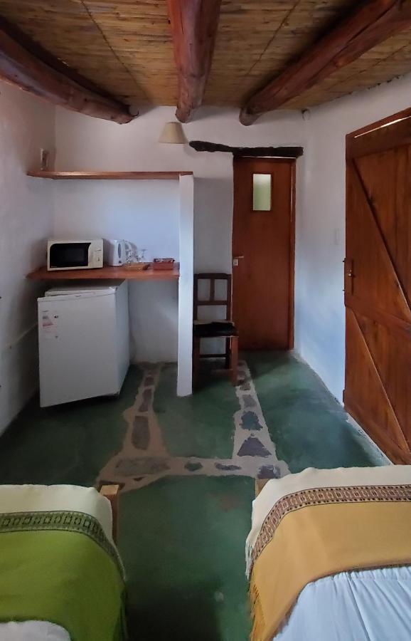 Alta Montana Cabanas Hotell Tilcara Exteriör bild