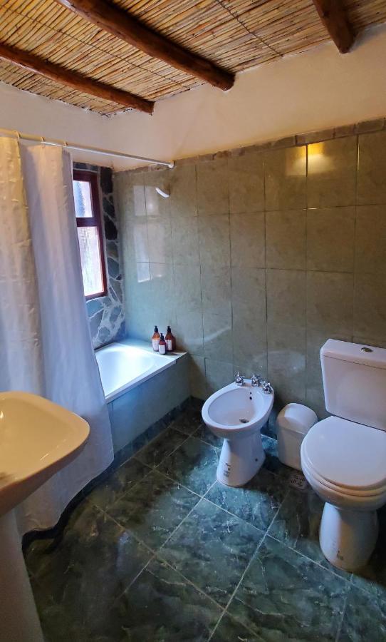 Alta Montana Cabanas Hotell Tilcara Exteriör bild