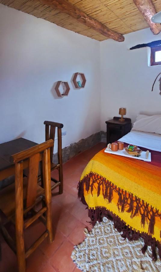 Alta Montana Cabanas Hotell Tilcara Exteriör bild